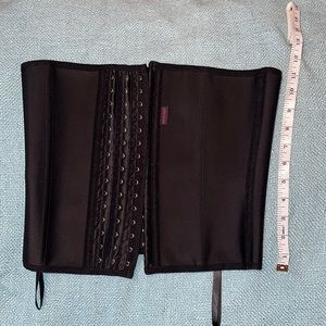 Perfect Waist Black Waist Cincher